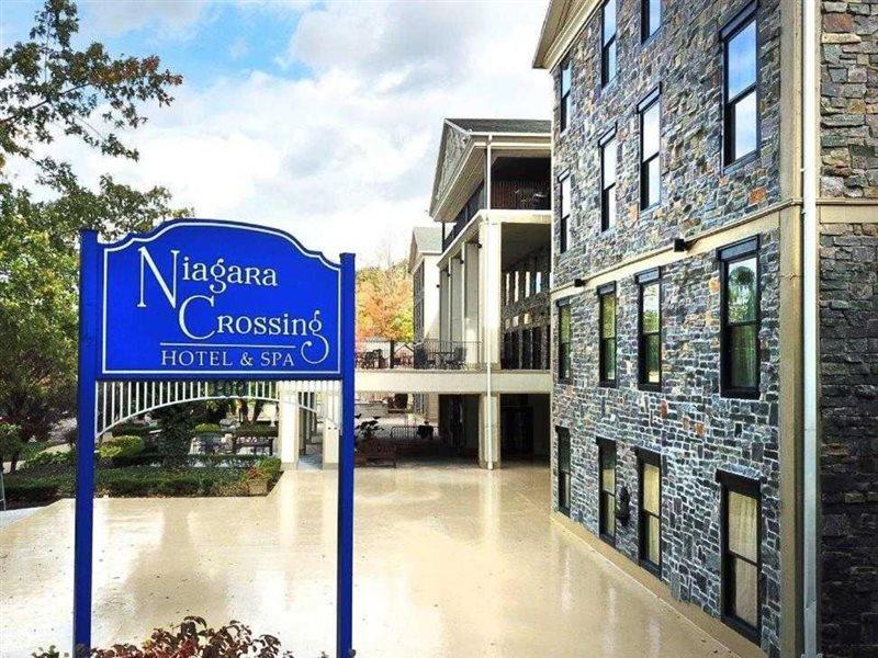 Niagara Crossing Hotel&Spa Lewiston Esterno foto