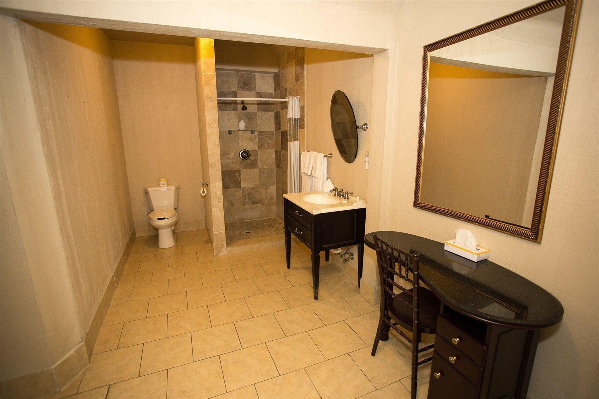Niagara Crossing Hotel&Spa Lewiston Esterno foto