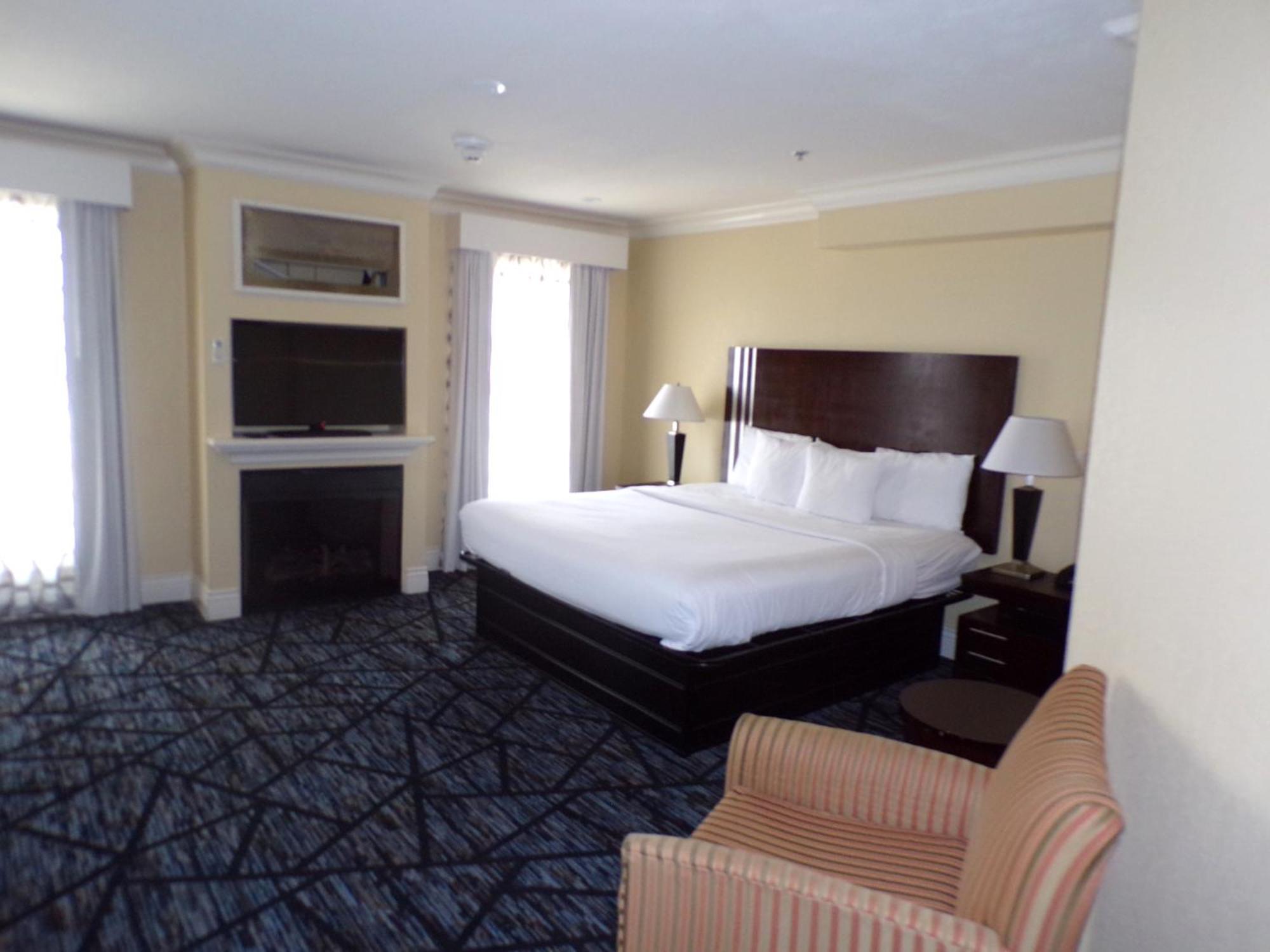 Niagara Crossing Hotel&Spa Lewiston Esterno foto