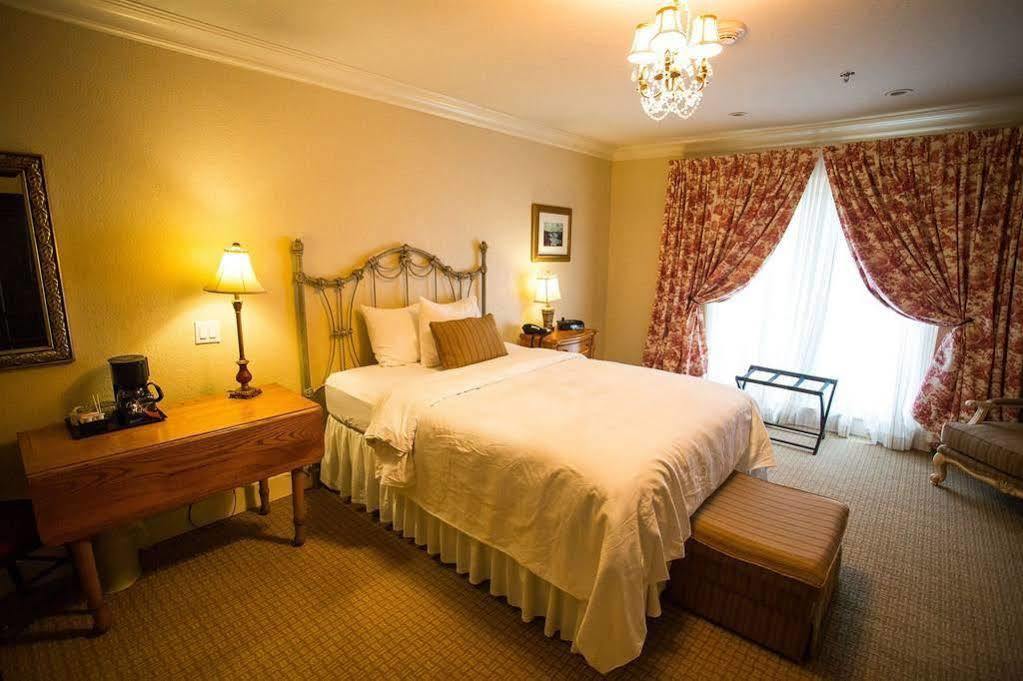 Niagara Crossing Hotel&Spa Lewiston Esterno foto